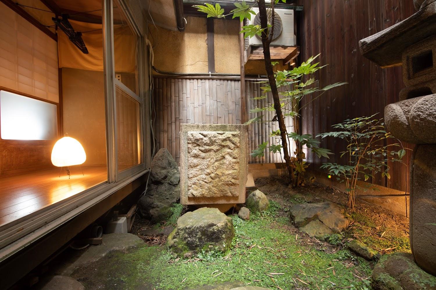 Cover Image for KYOTO Guesthouse YULULU