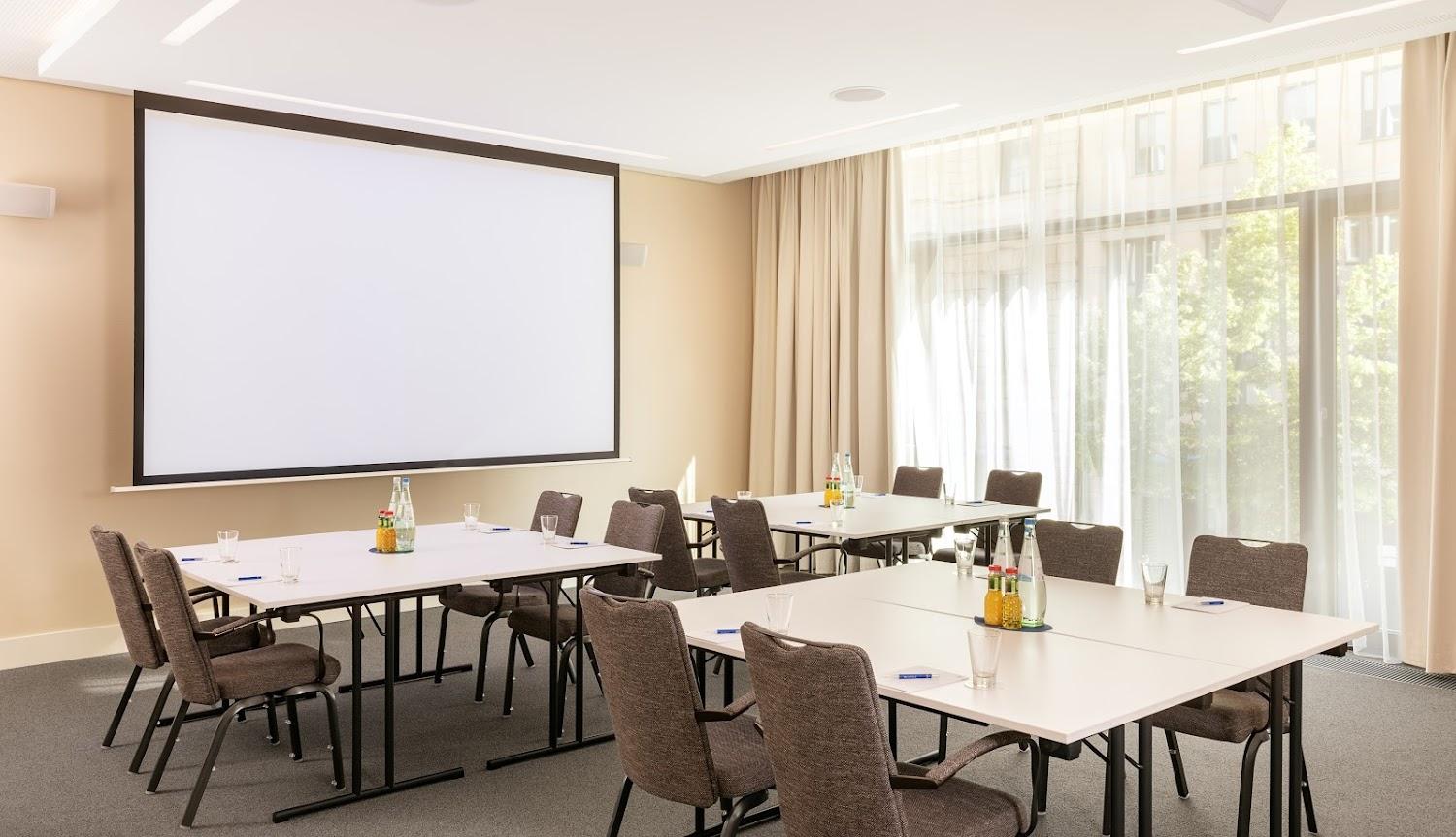 Cover Image for Hotel NH Leipzig Zentrum
