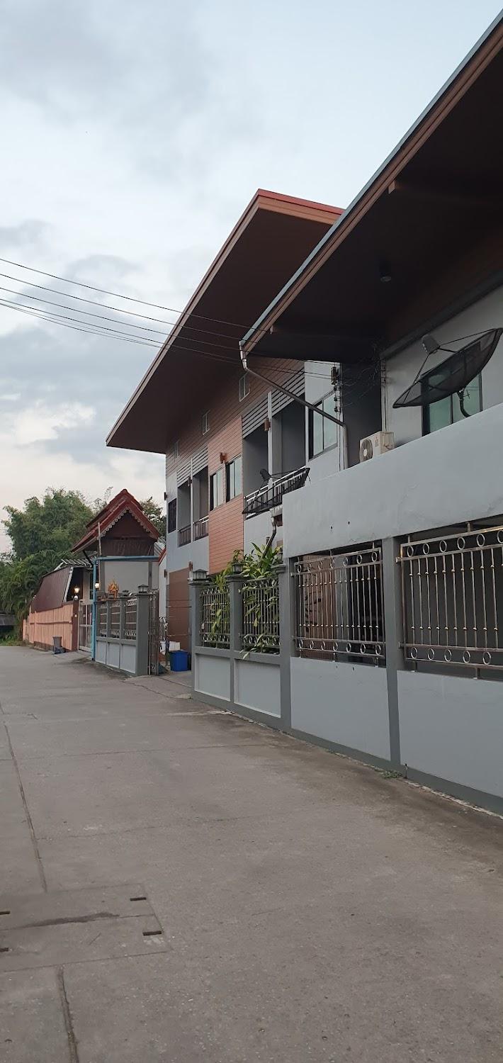Cover Image for ช้างเผือกเกสต์เฮ้าส์ Chang Phueak Guest House