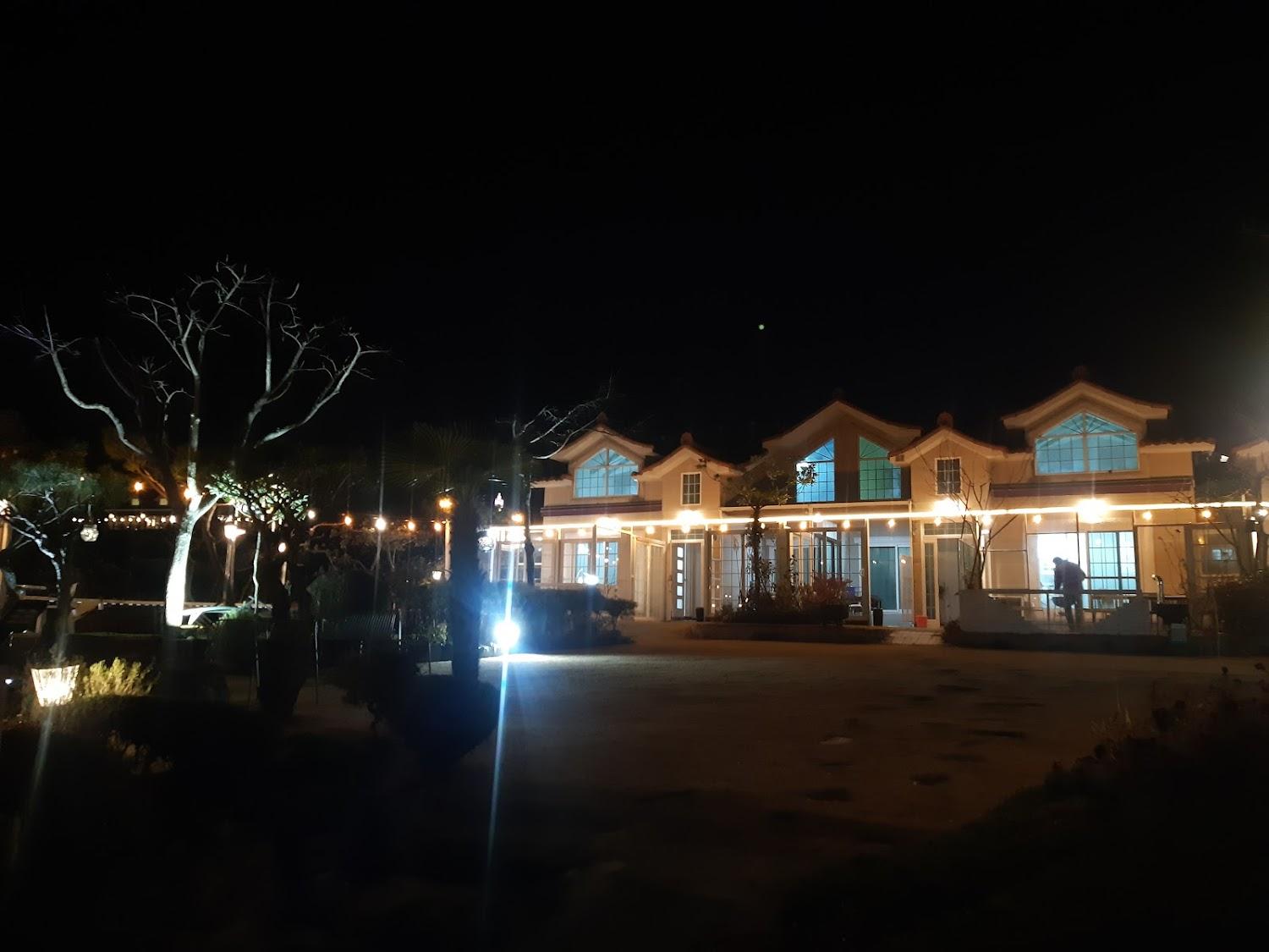 Cover Image for 남해빛고을펜션