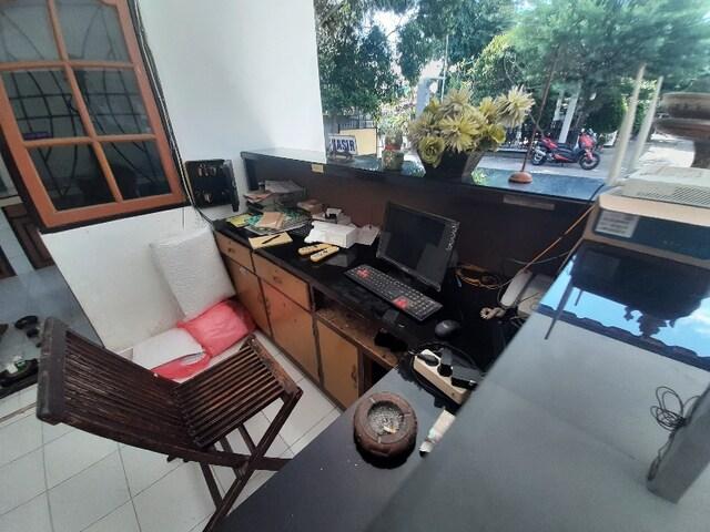 Cover Image for OYO 3096 Hotel Dewi Warsiki Near Gilimanuk Port