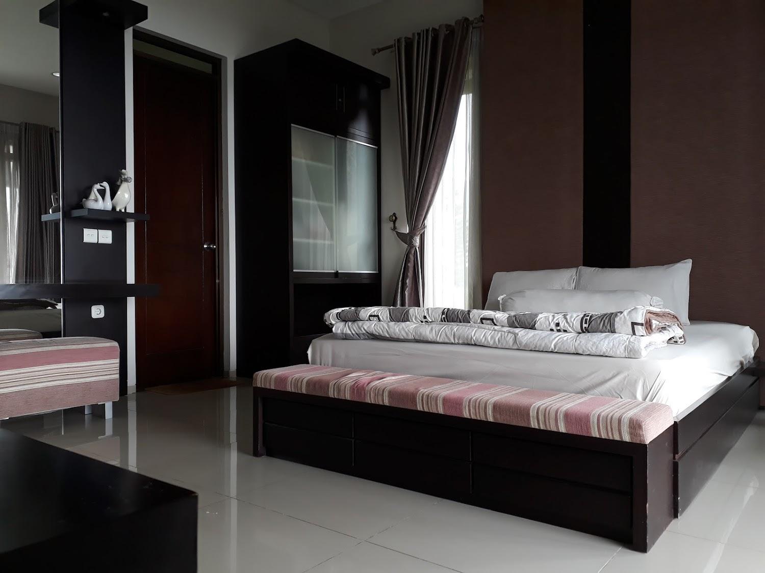 Cover Image for Cemara Villa