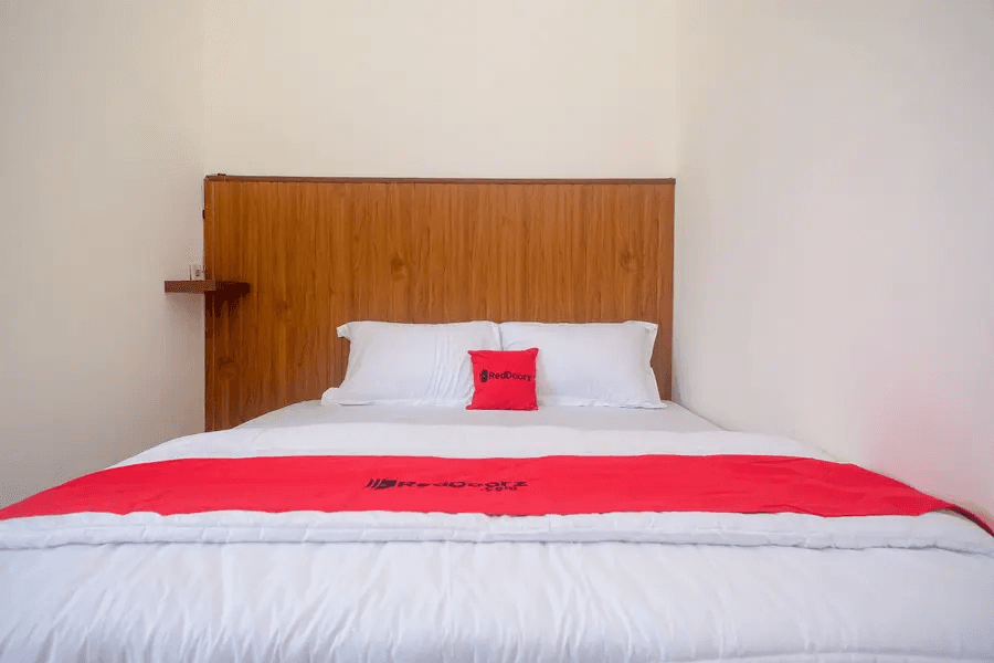 Cover Image for RedDoorz near Laweyan Gentan