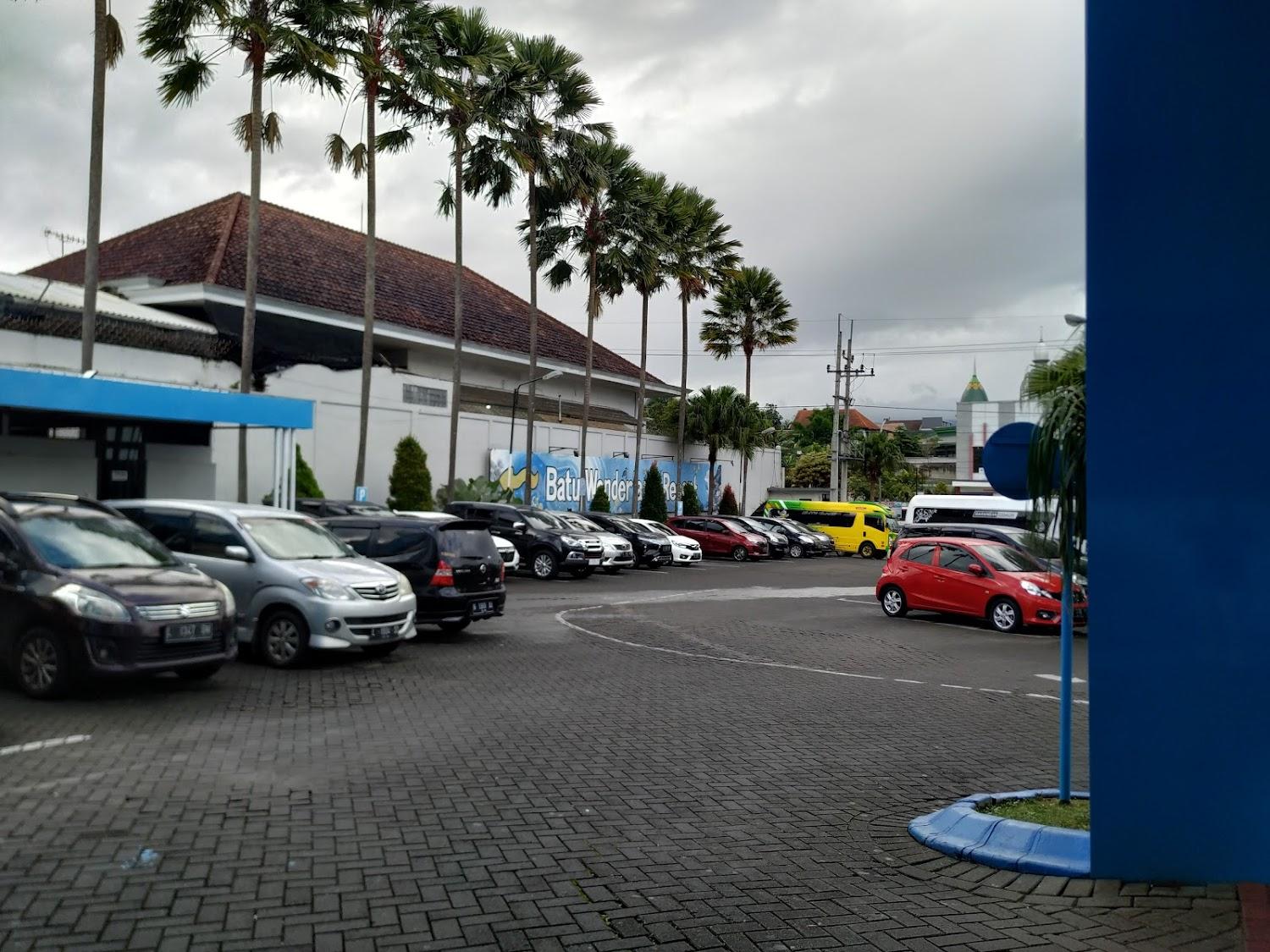 Cover Image for Batu Wonderland Waterpark & Resort Hotel