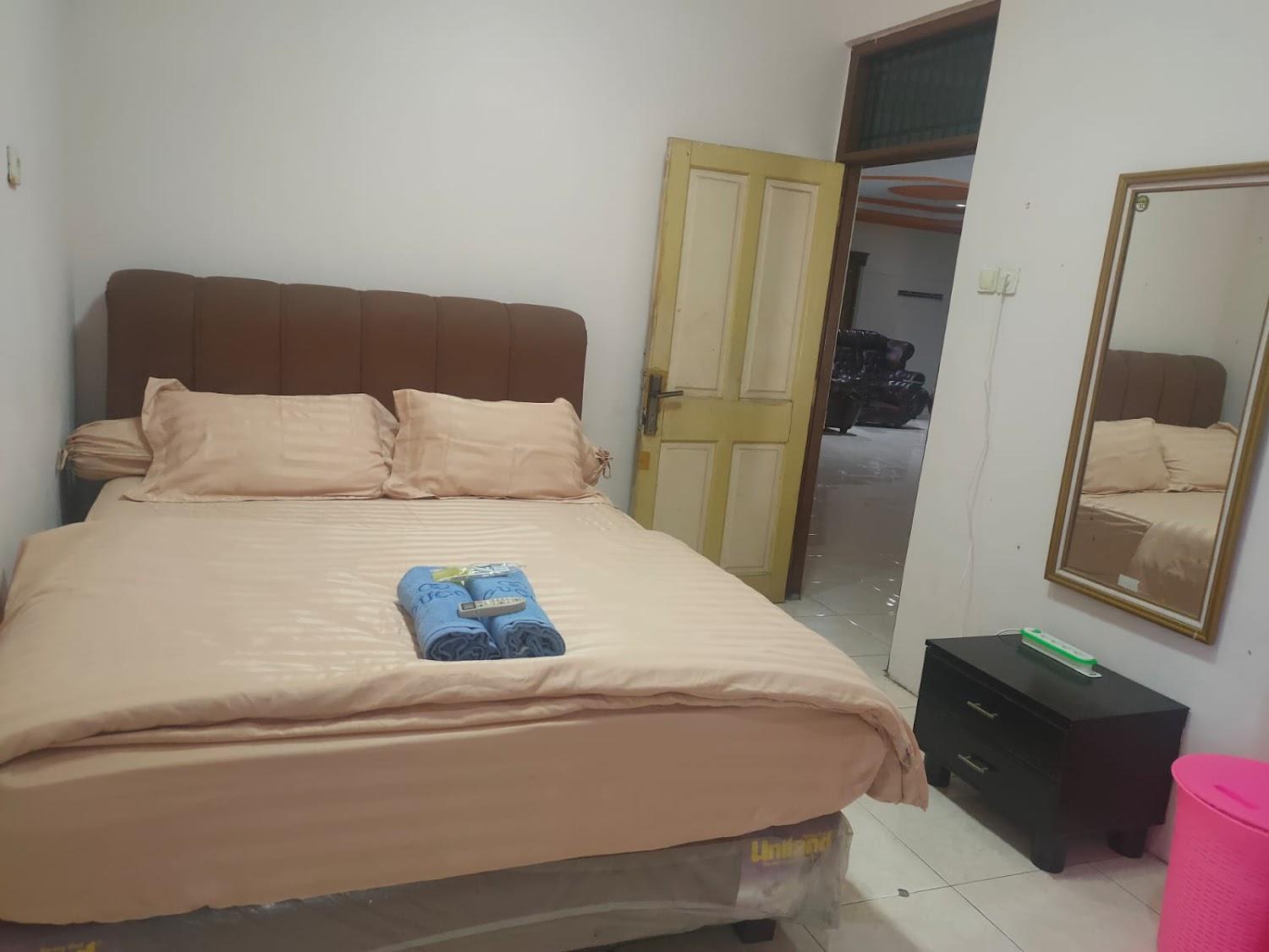 Cover Image for Homestay Cirebon Kenzie Faiz