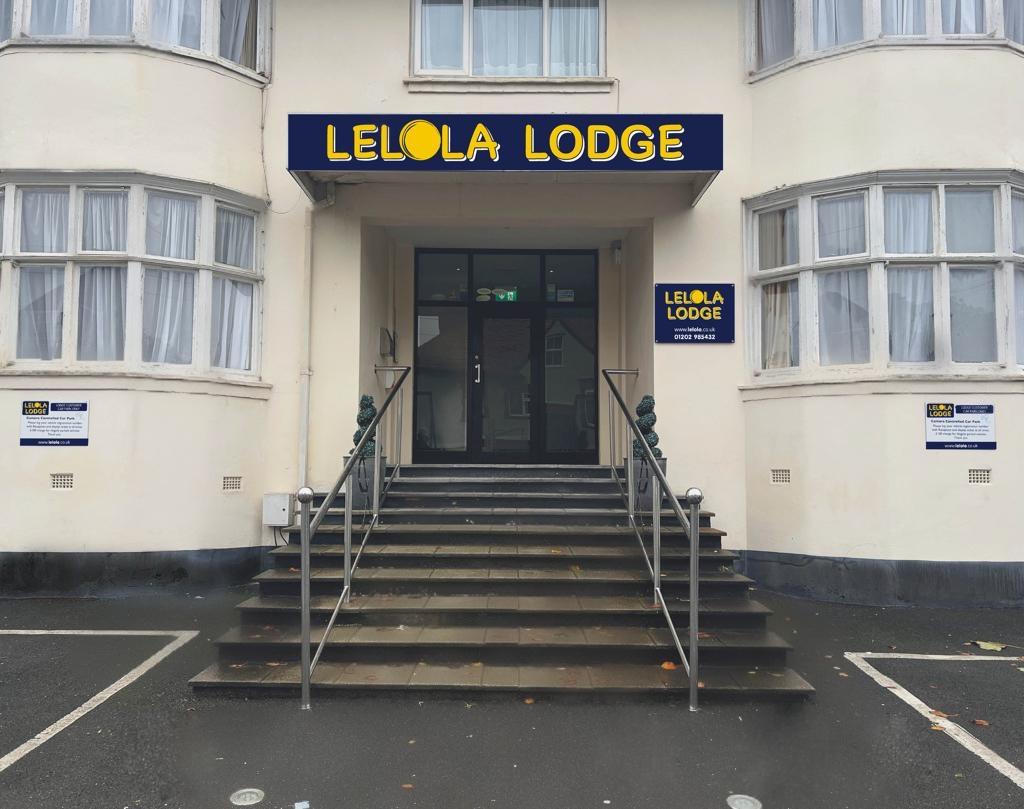 Cover Image for Lelola Lodge