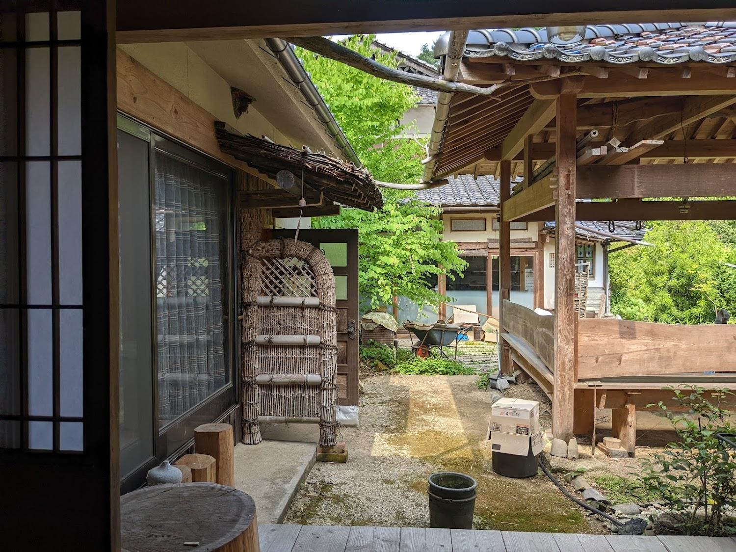 Cover Image for Mino-Mushi
