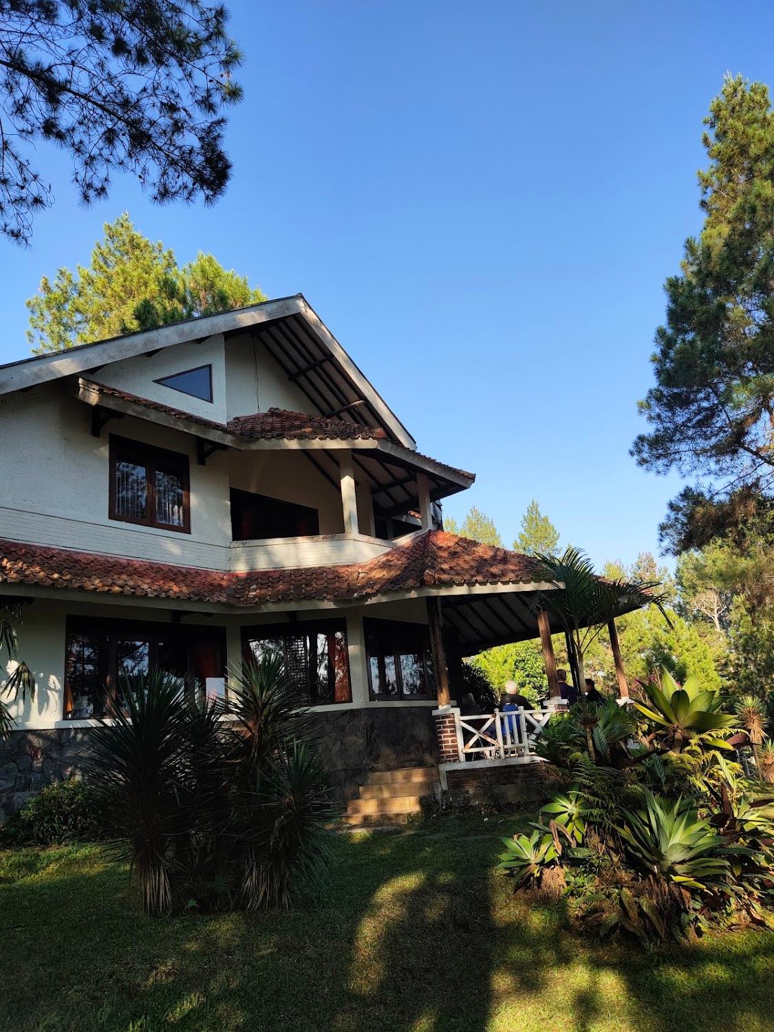 Cover Image for Villa Paniisan