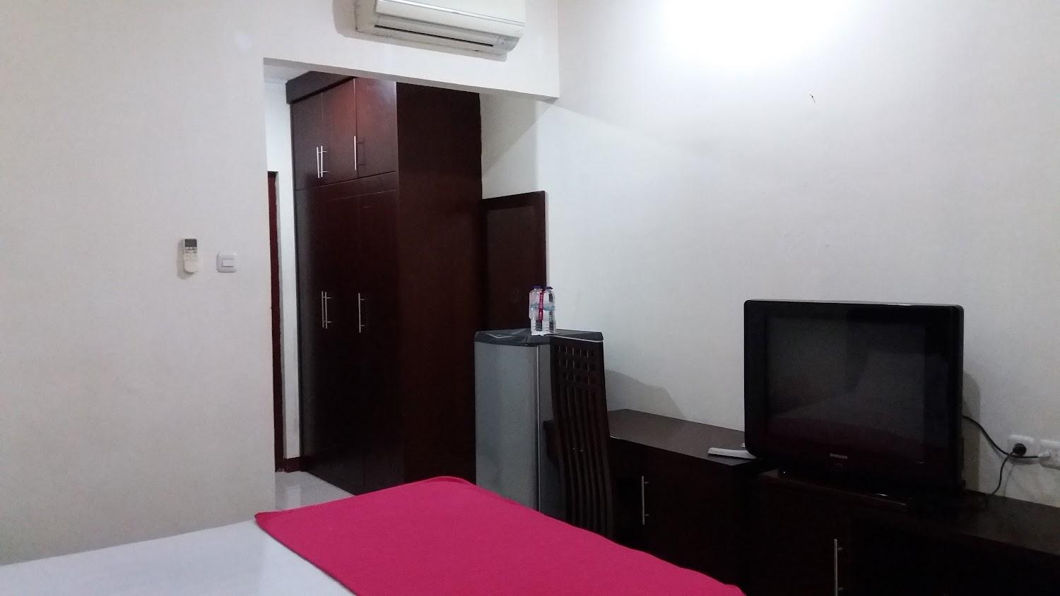 Cover Image for ZEN Rooms Kuningan Tiong