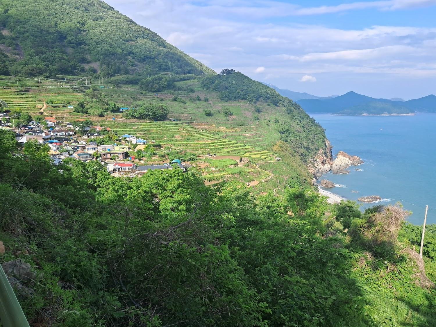 Cover Image for Ảnh At a glance