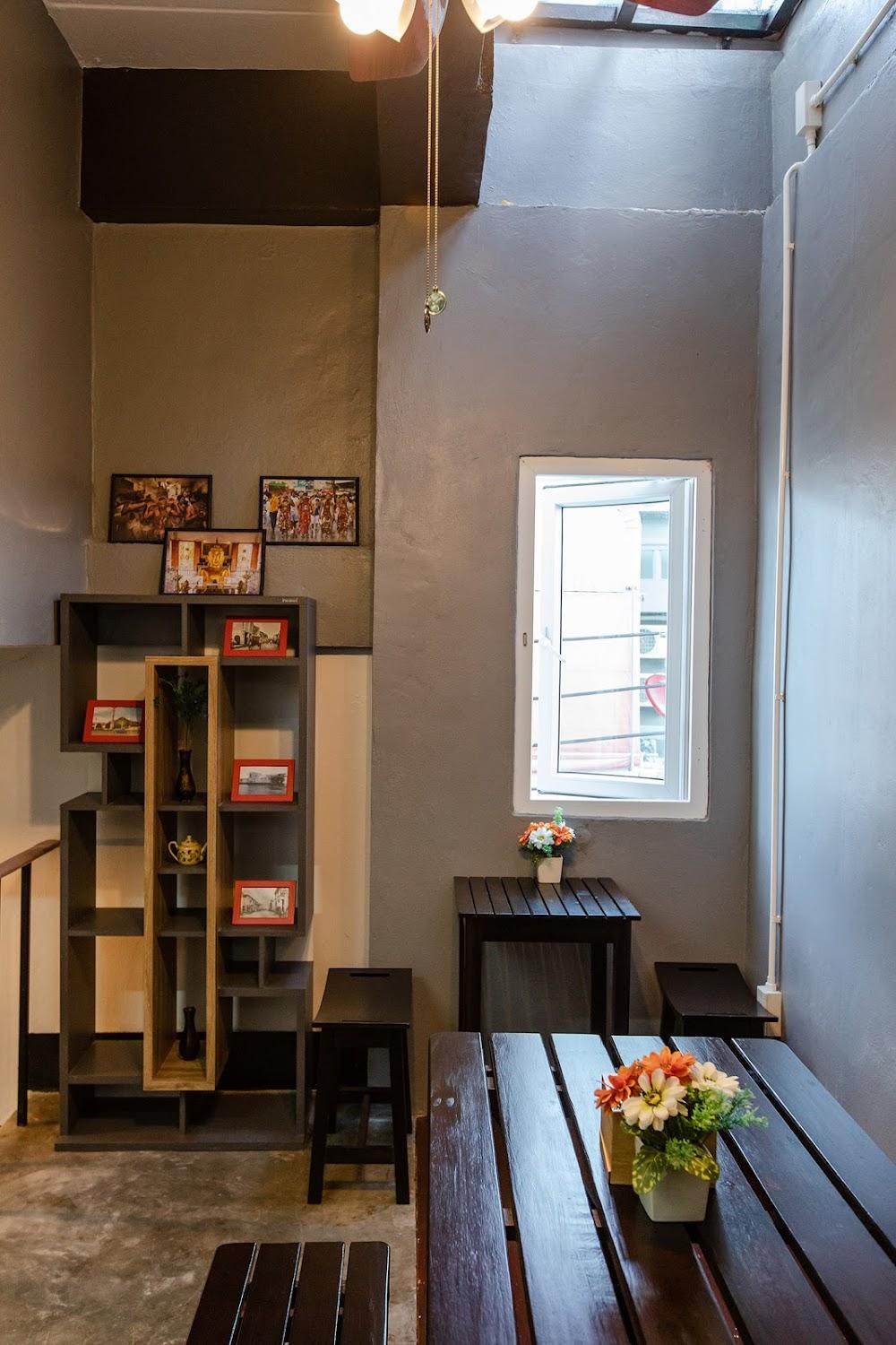 Cover Image for The Z Nite Hostel & Cafe Bar
