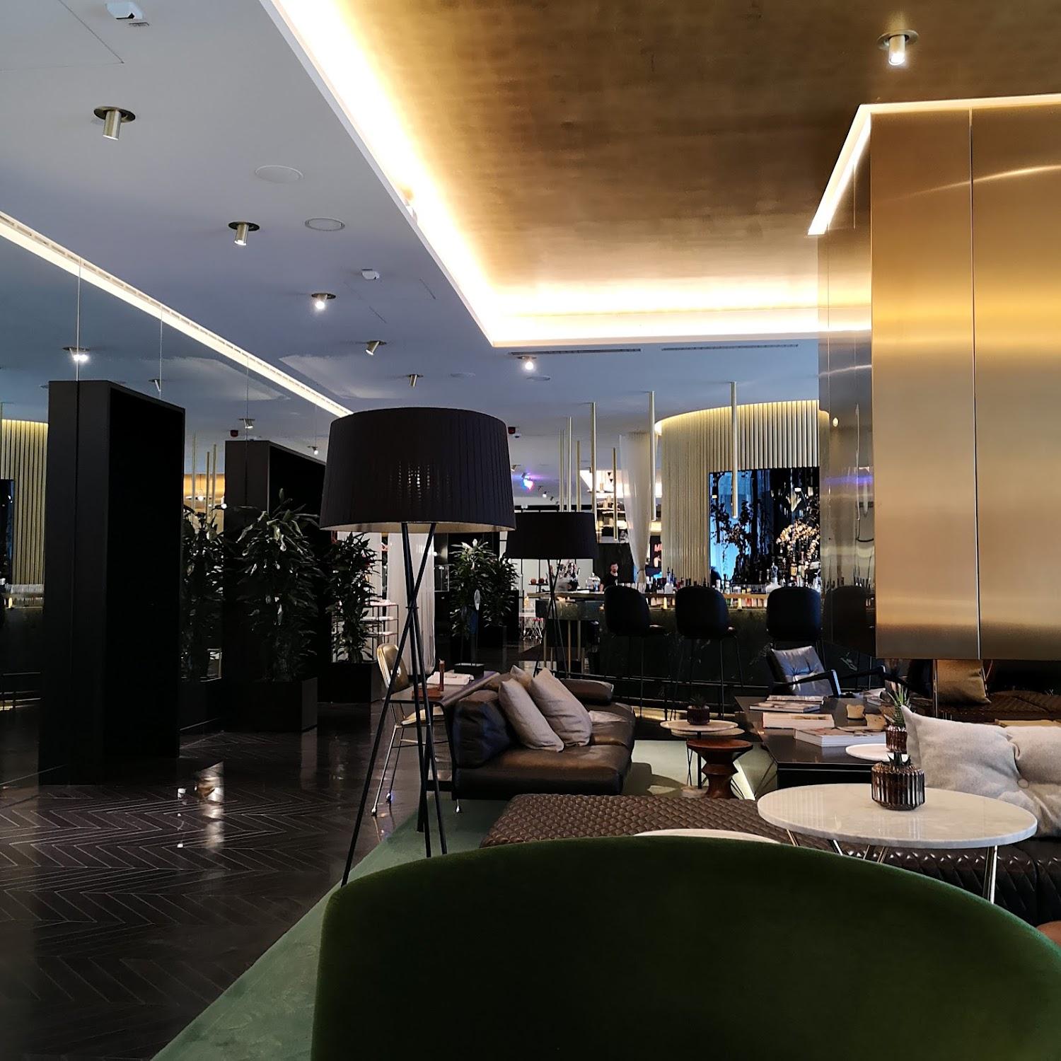 Cover Image for Roomers Munich, Autograph Collection