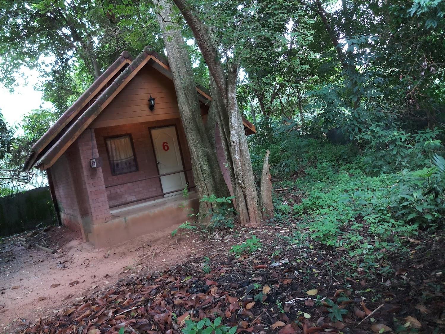 Cover Image for Coffee Hut Resort