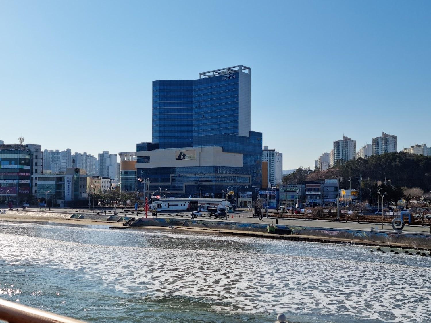 Cover Image for Lahan Hotel Pohang