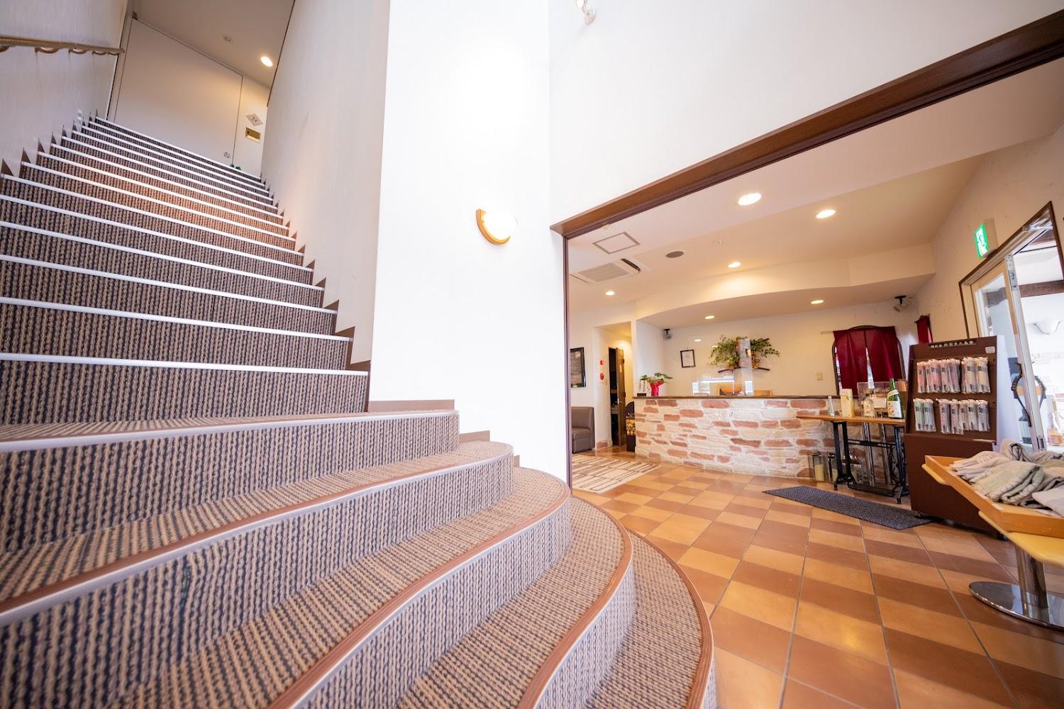 Cover Image for BEAUTY & SPA RESORT IZU 頬杖の刻 -HOOZUE NO TOKI-