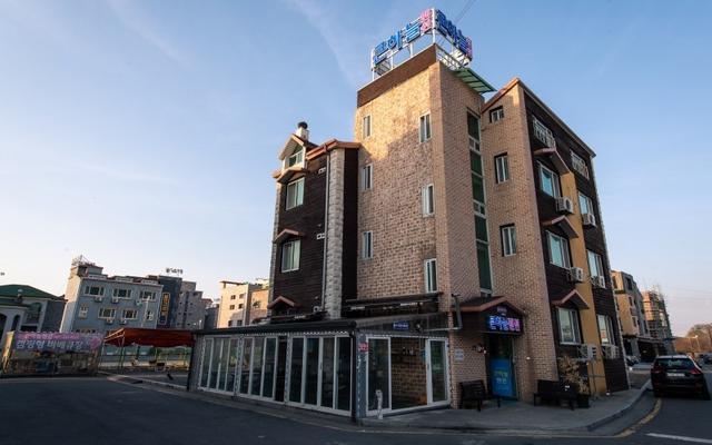 Cover Image for 대천해수욕장 펜션 큰하늘