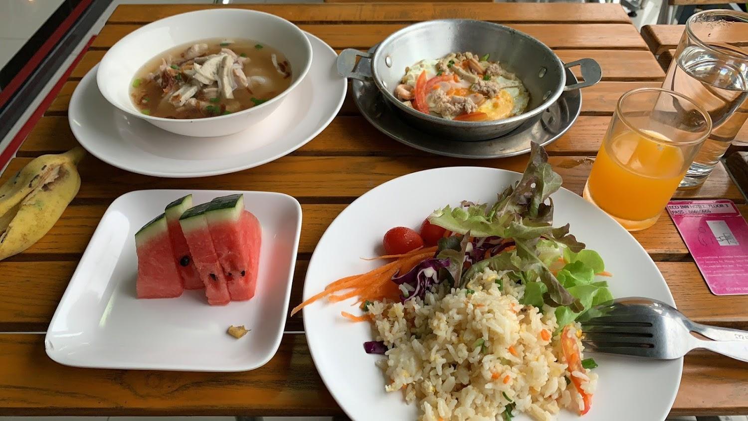 Cover Image for อีโค่ อินน์