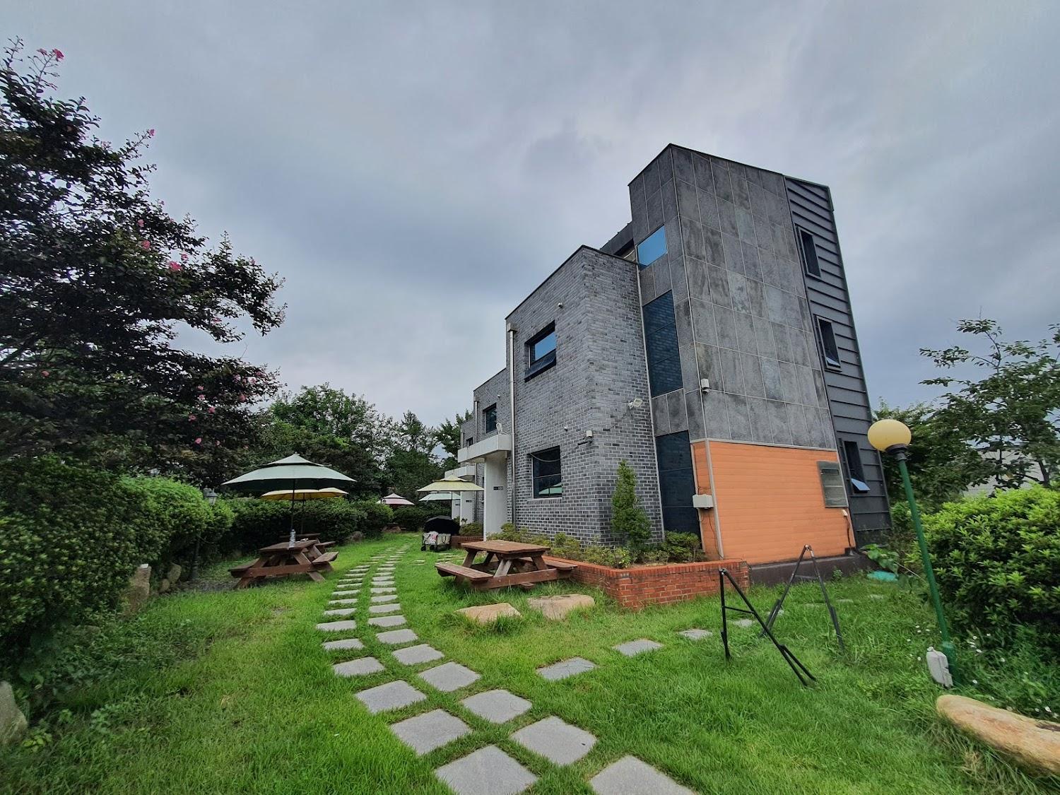 Cover Image for 베니아펜션