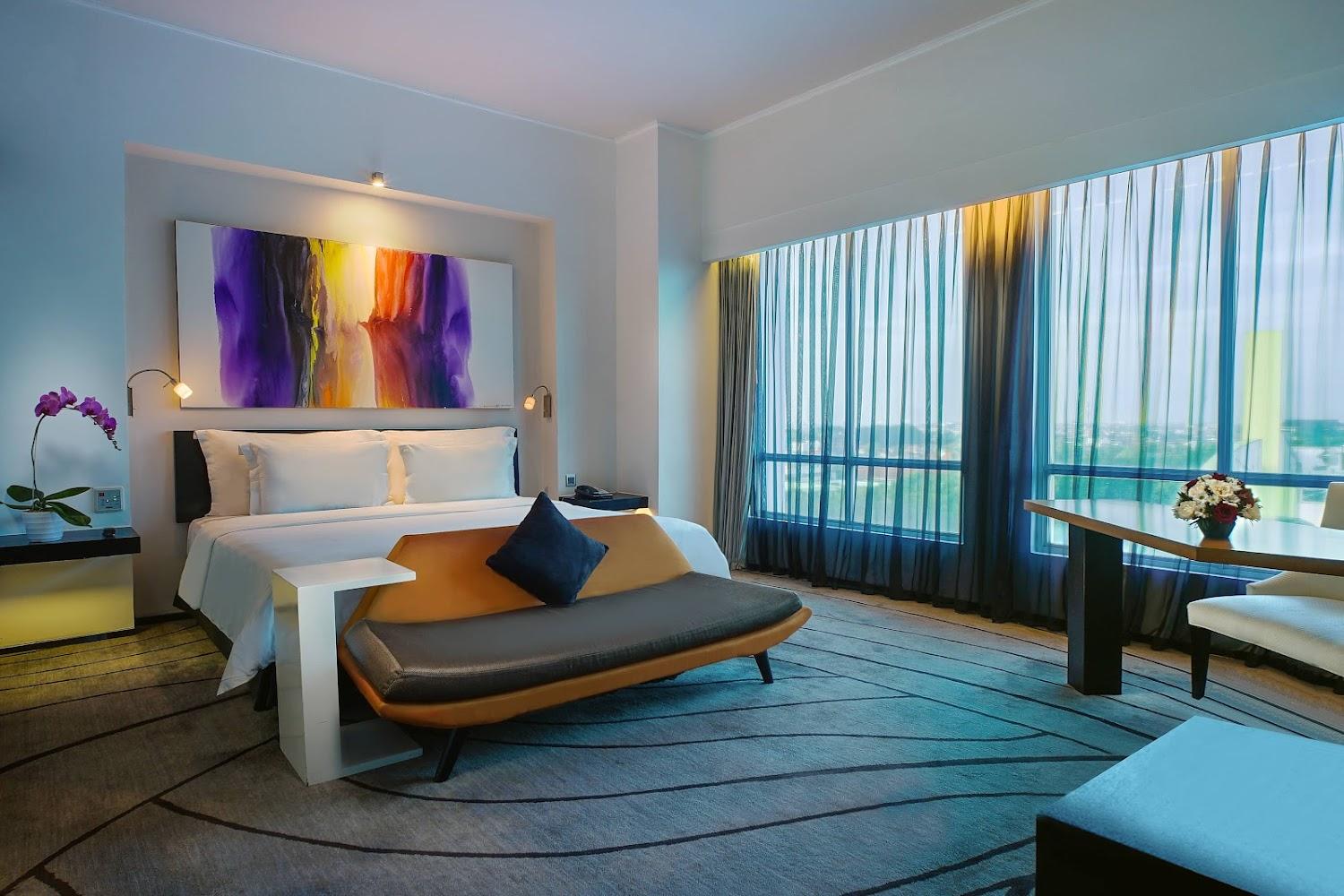Cover Image for ARTOTEL TS Suites Surabaya