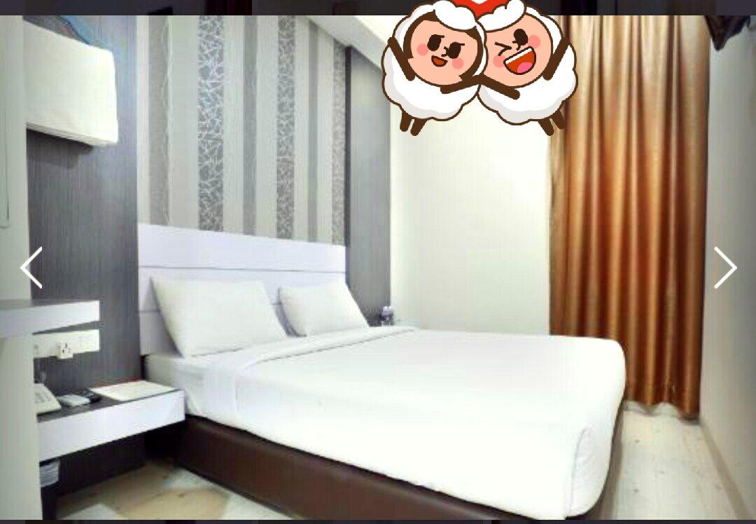 Cover Image for Redlink Hotel