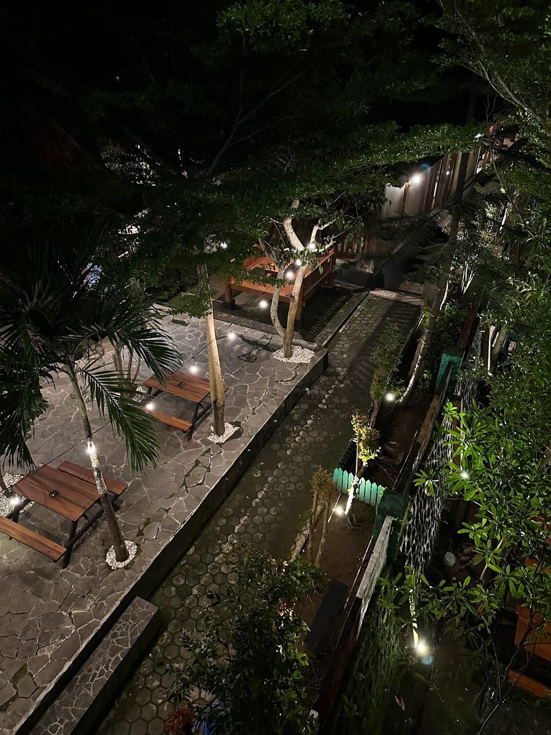 Cover Image for SKY GARDEN PATUK