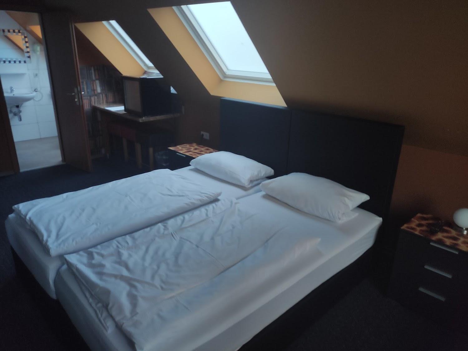 Cover Image for Motelo