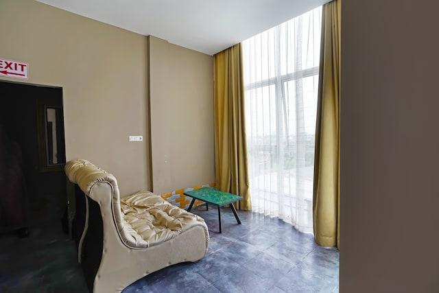 Cover Image for OYO 91742 Ivy Hotel