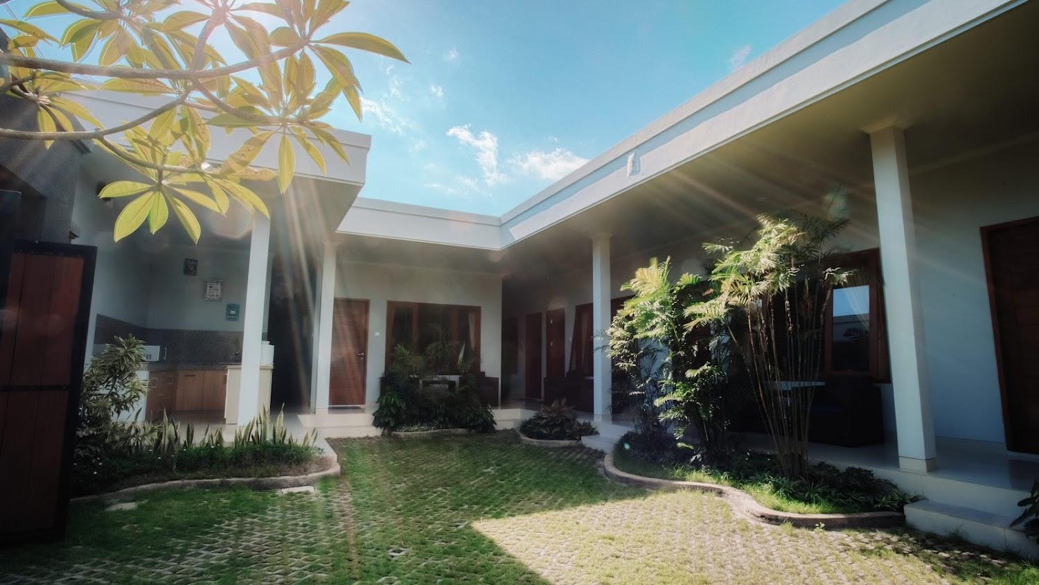 Cover Image for A&W guest house