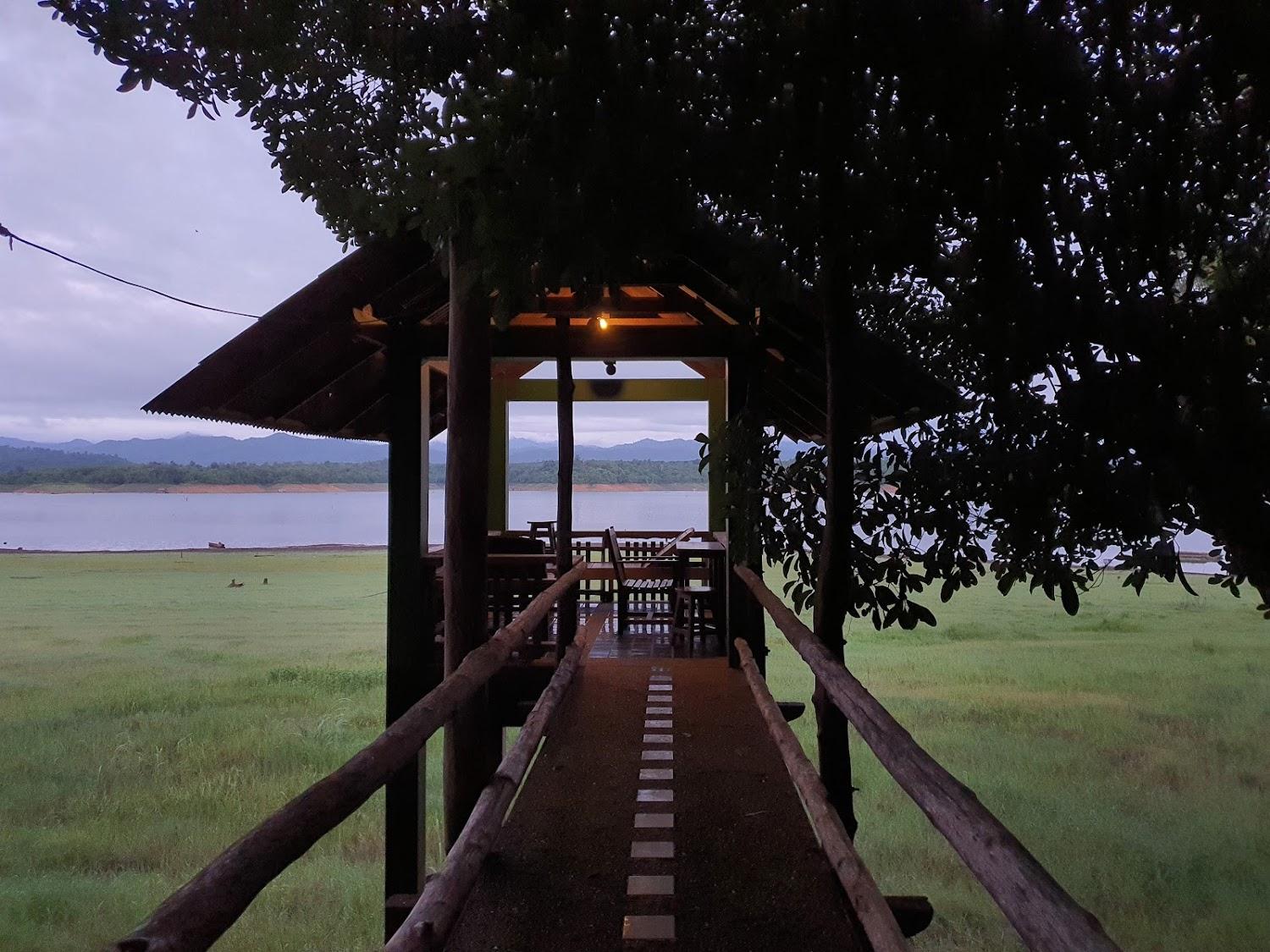 Cover Image for Bansuan Thaveechaiphaphum