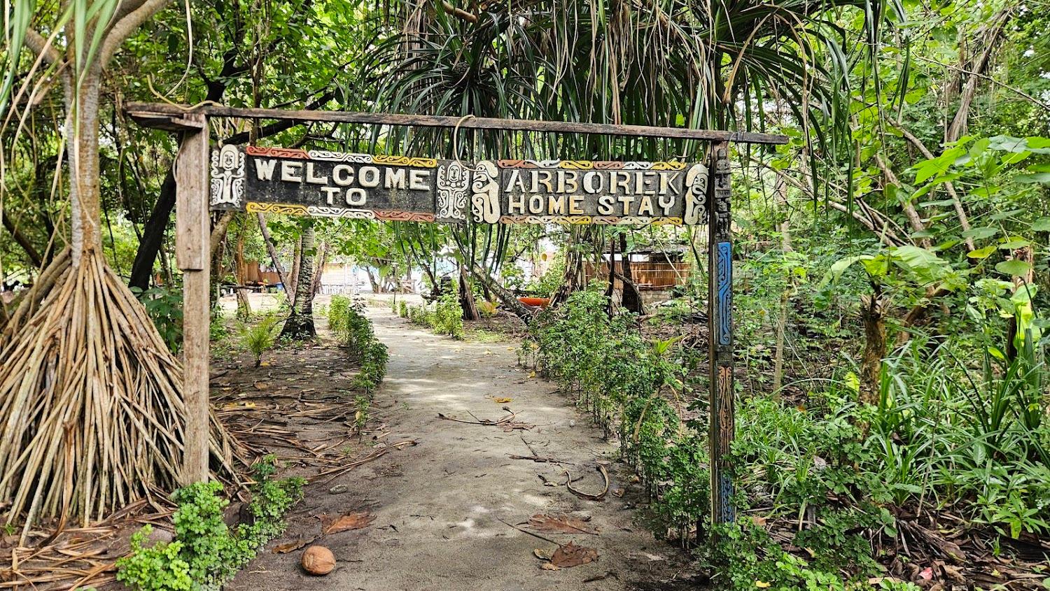 Cover Image for Arborek Homestay