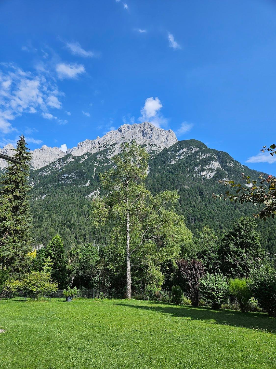 Cover Image for Gästehaus Edlhuber Mittenwald