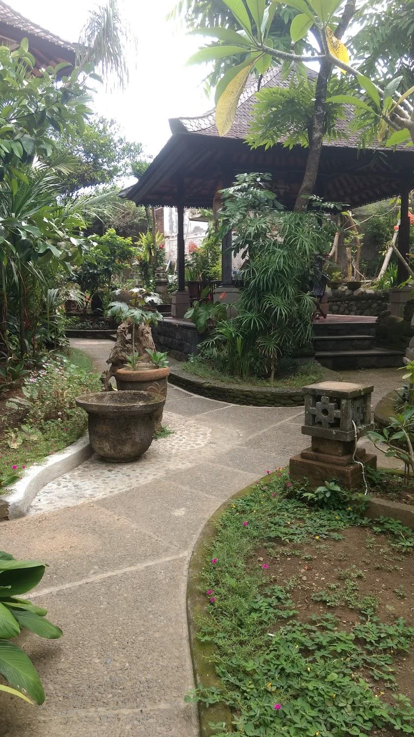 Cover Image for Ảnh At a glance