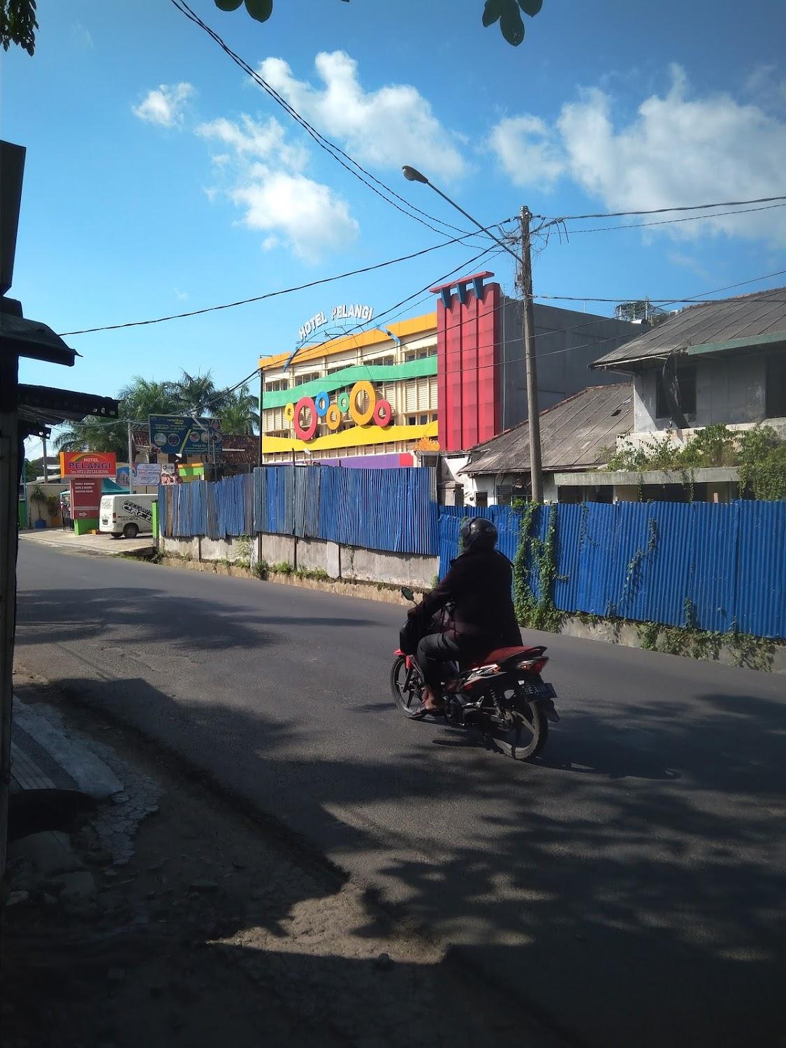 Cover Image for Hotel Pelangi
