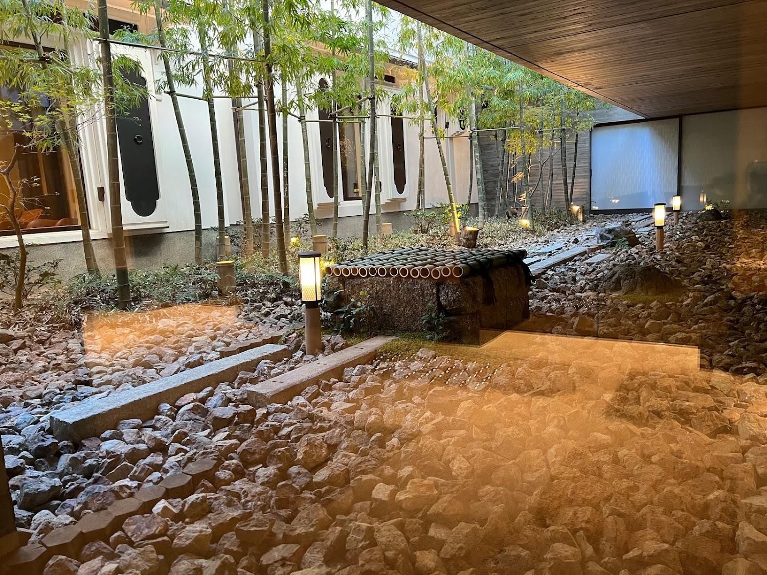 Cover Image for THE HIRAMATSU Kyoto