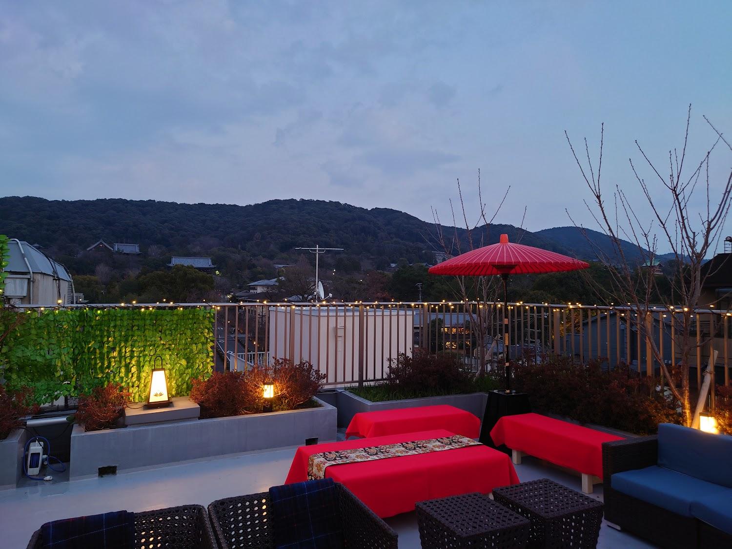 Cover Image for Gion Crystal Hotel