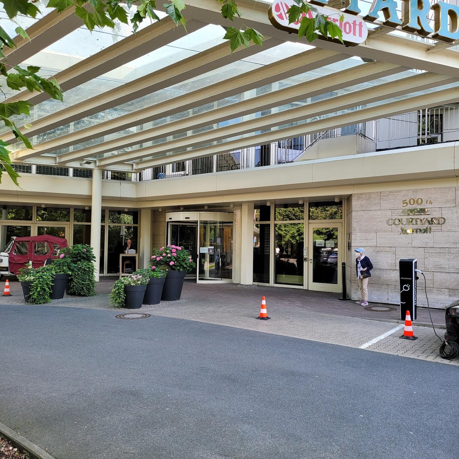 Cover Image for Courtyard Hannover Maschsee