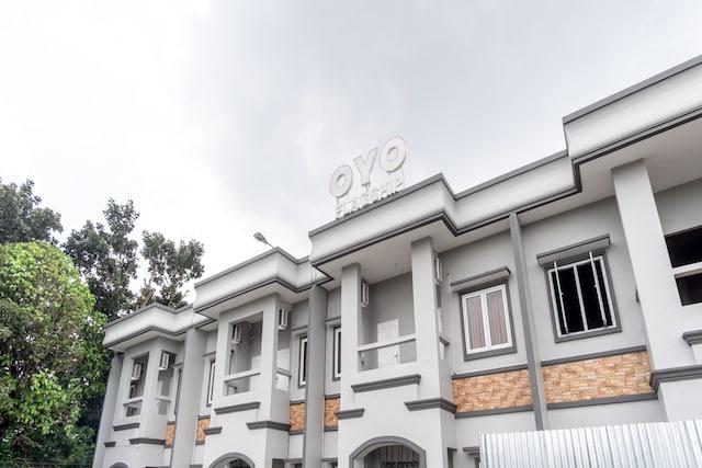 Cover Image for Kamojo Guest House near Jalan Dr Mansyur Mitra RedDoorz
