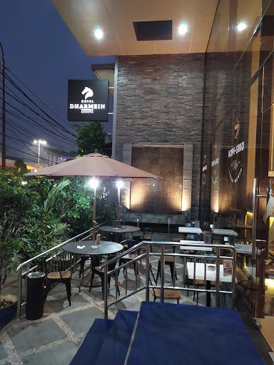 Cover Image for Hotel Dharmein