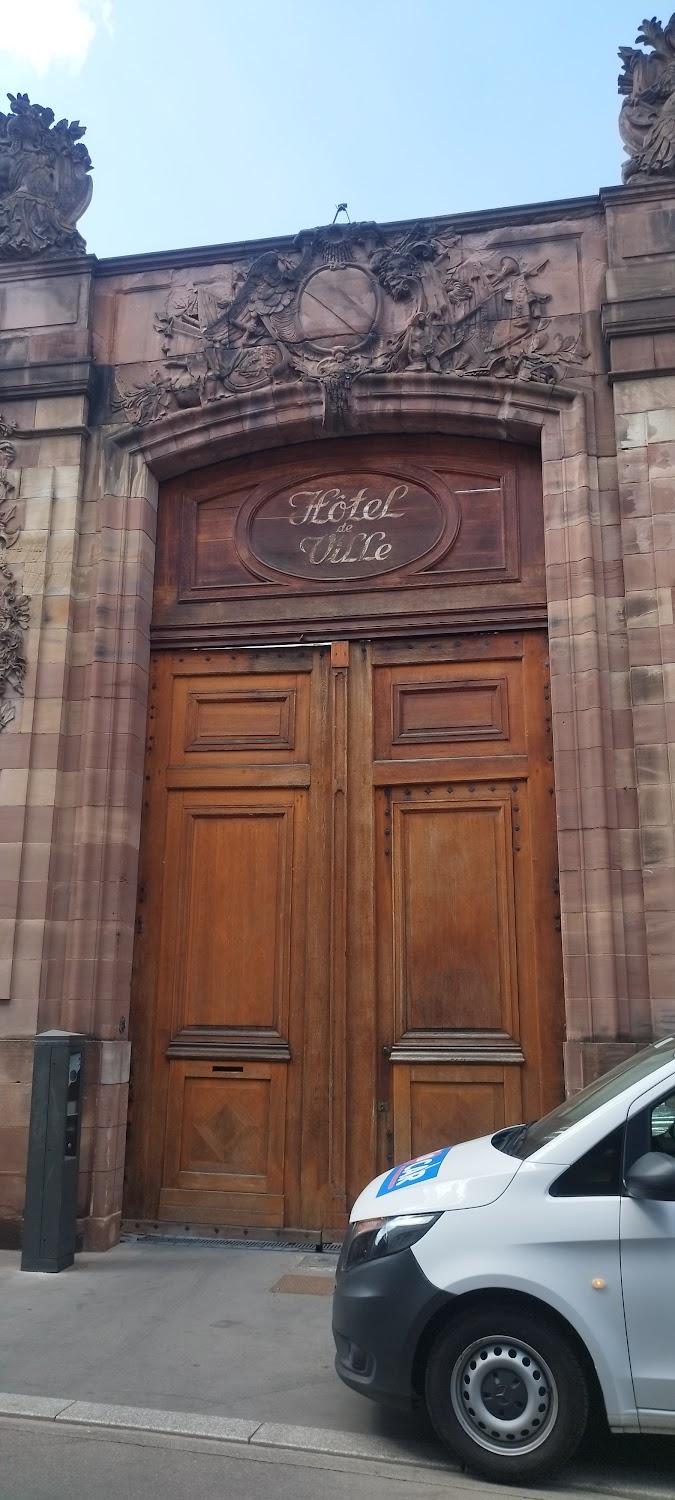 Cover Image for Studio de l'Hôtel de Ville