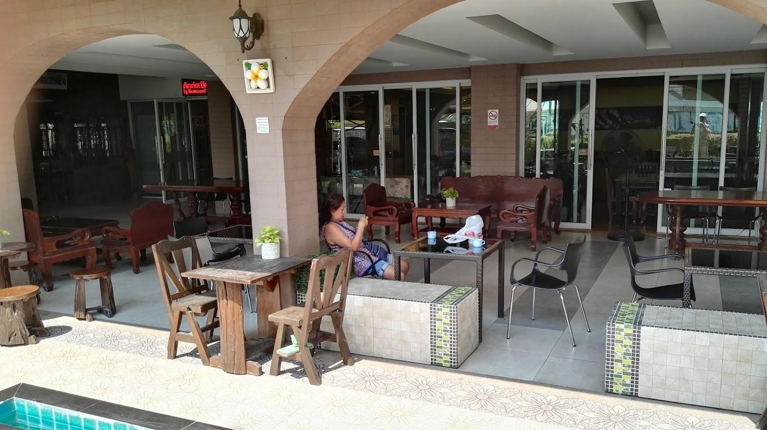 Cover Image for Kaennakorn Hotel
