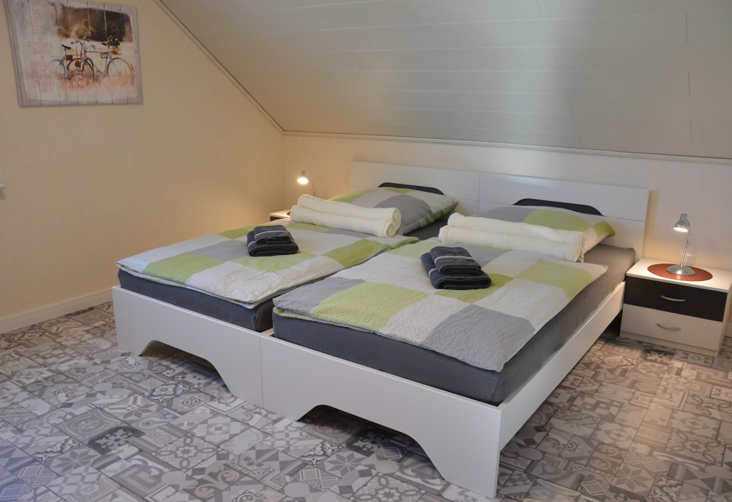 Cover Image for Bed & Breakfast - Herberge "Casa de Peregrinos"