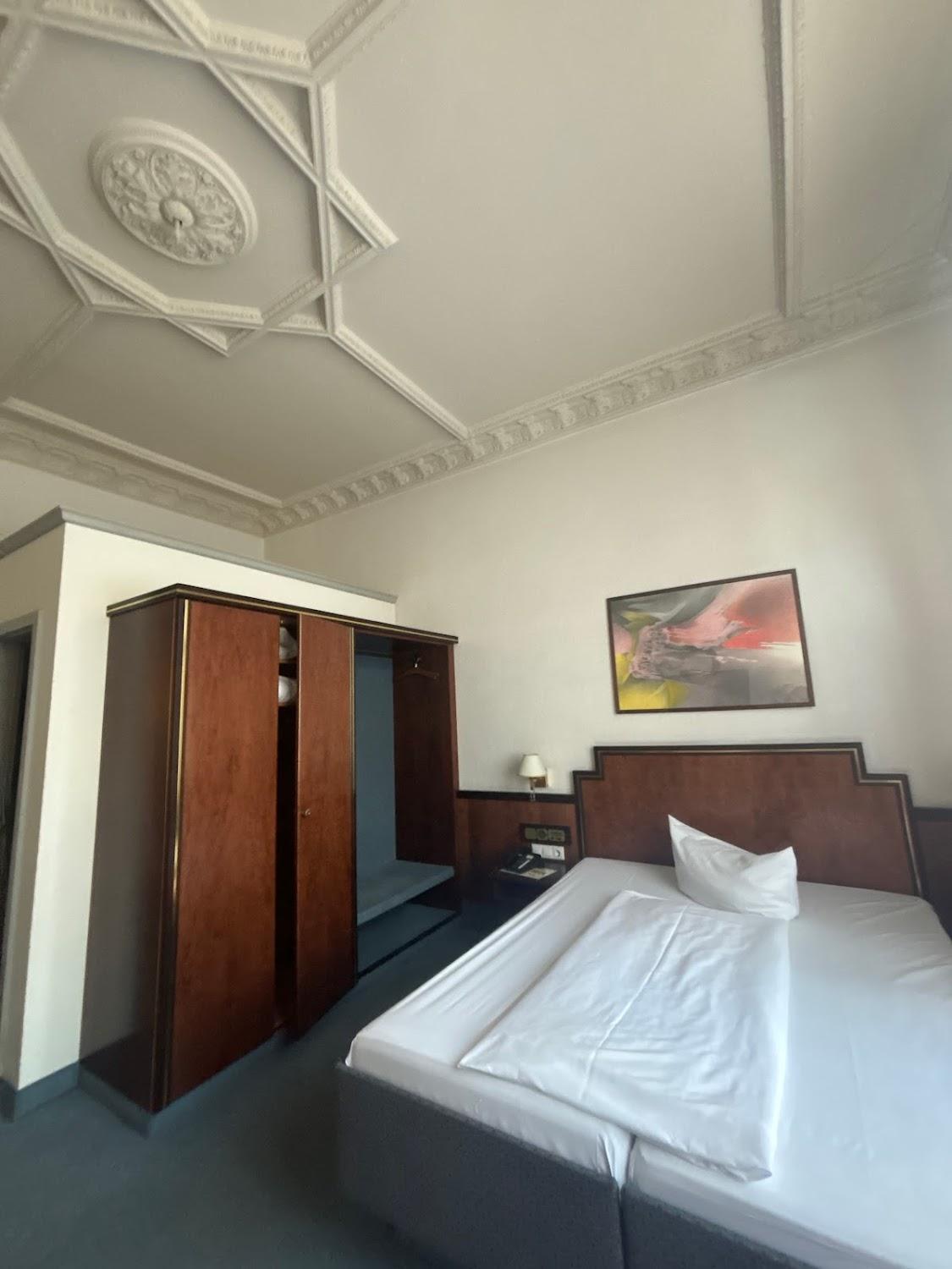 Cover Image for Hotel Kipping