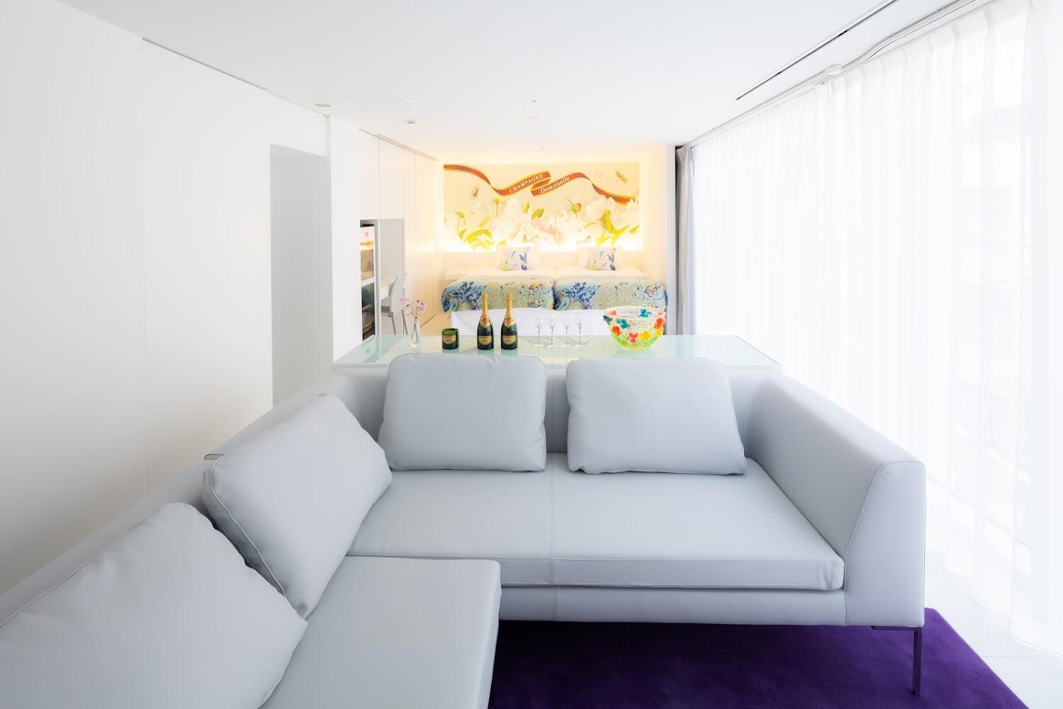 Cover Image for CUVÉE J2 HOTEL OSAKA by Onko Chishin