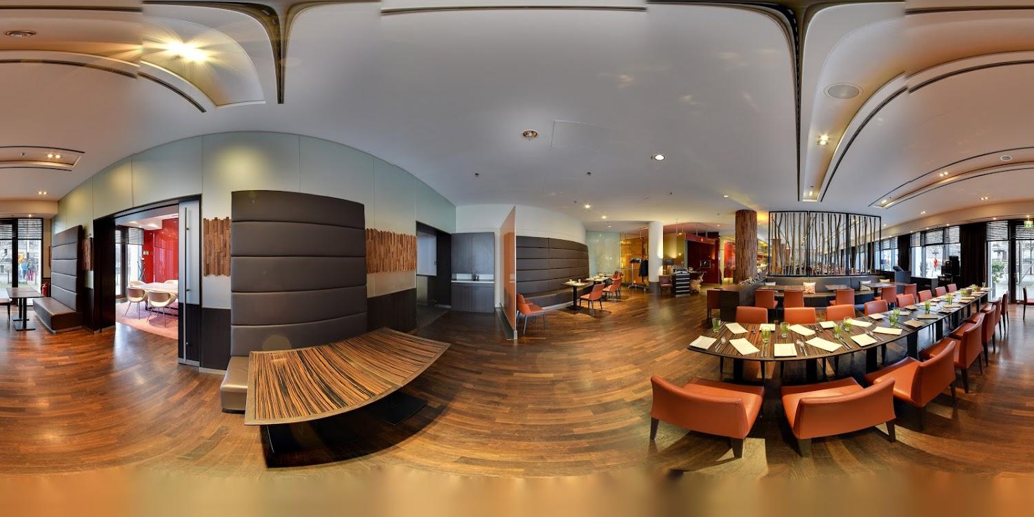 Cover Image for Radisson Collection Hotel, Berlin