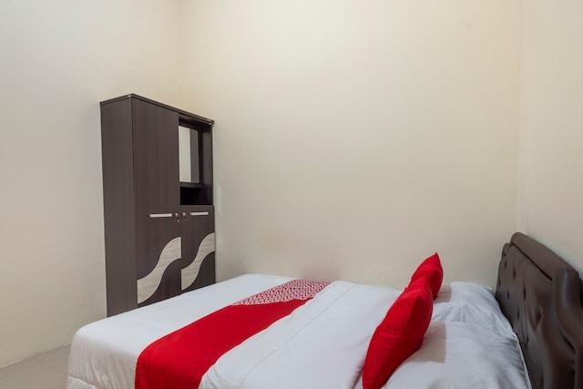 Cover Image for OYO 3706 Griya Tentrem Syariah