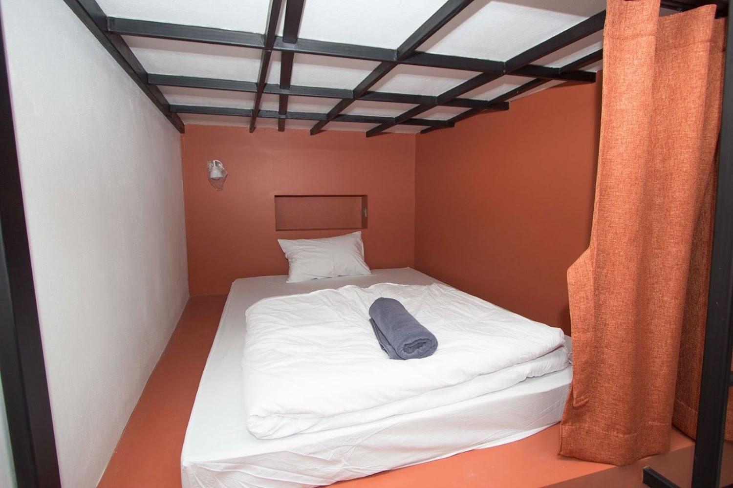 Cover Image for All Day Hostel