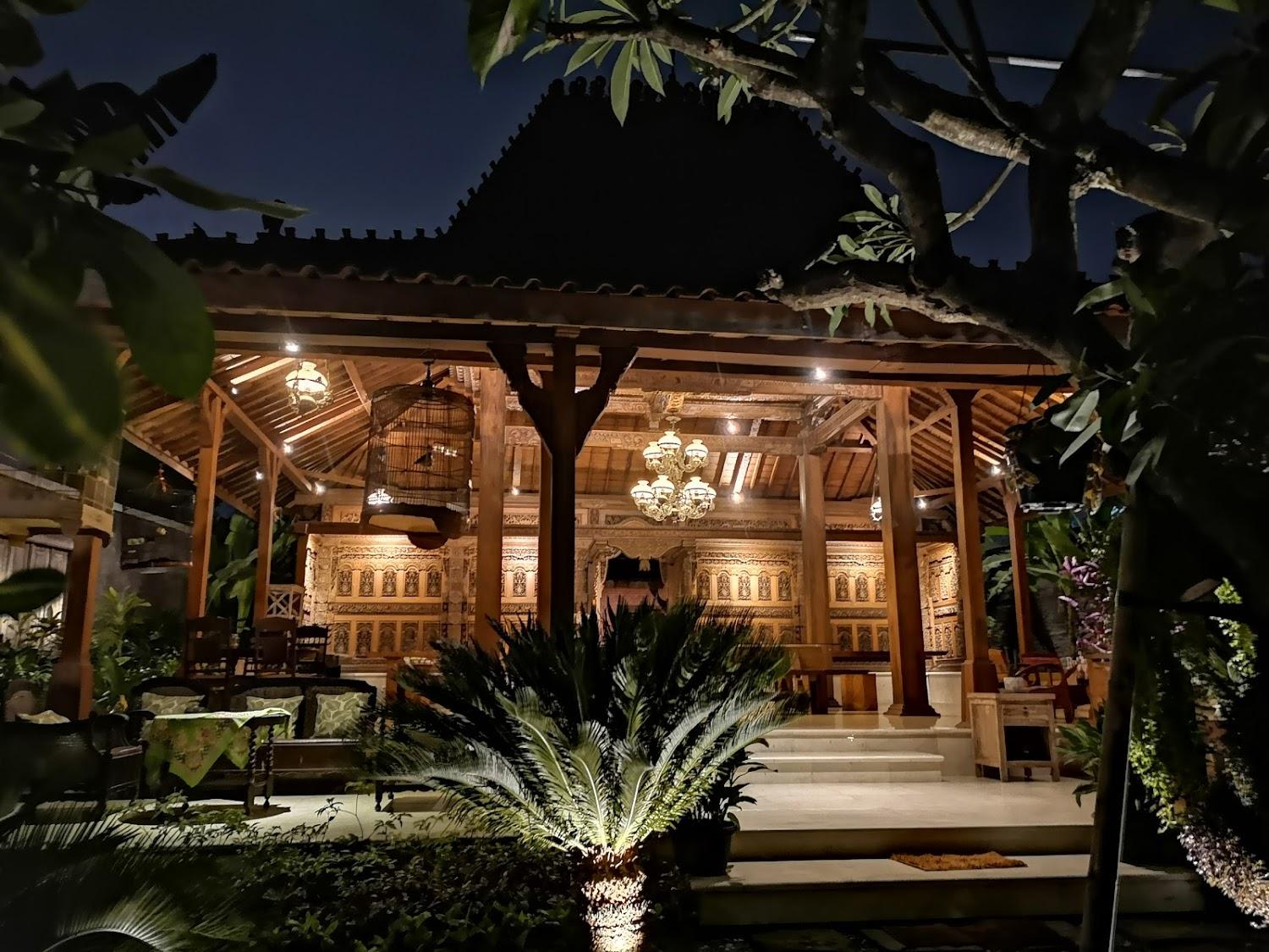 Cover Image for rumah pak handoko