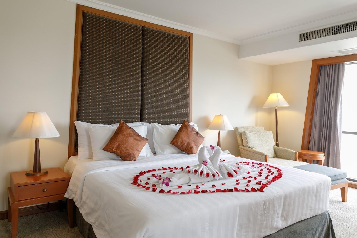 Cover Image for Amora Tha Phae Chiang Mai