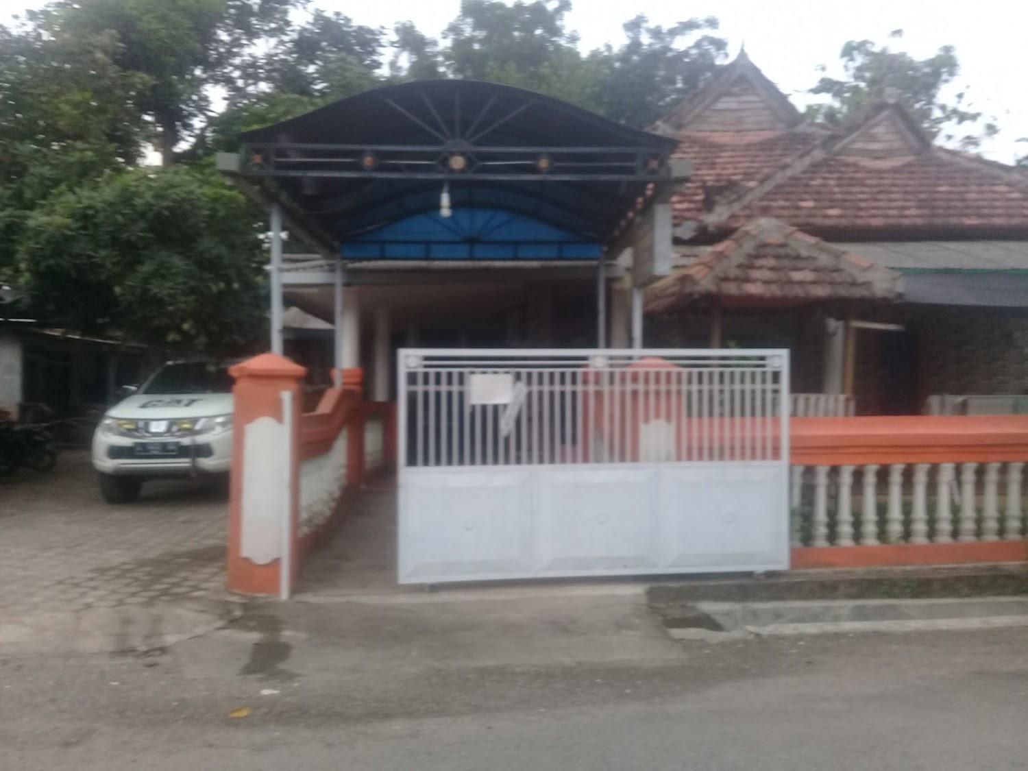 Cover Image for Home Stay Anggrek