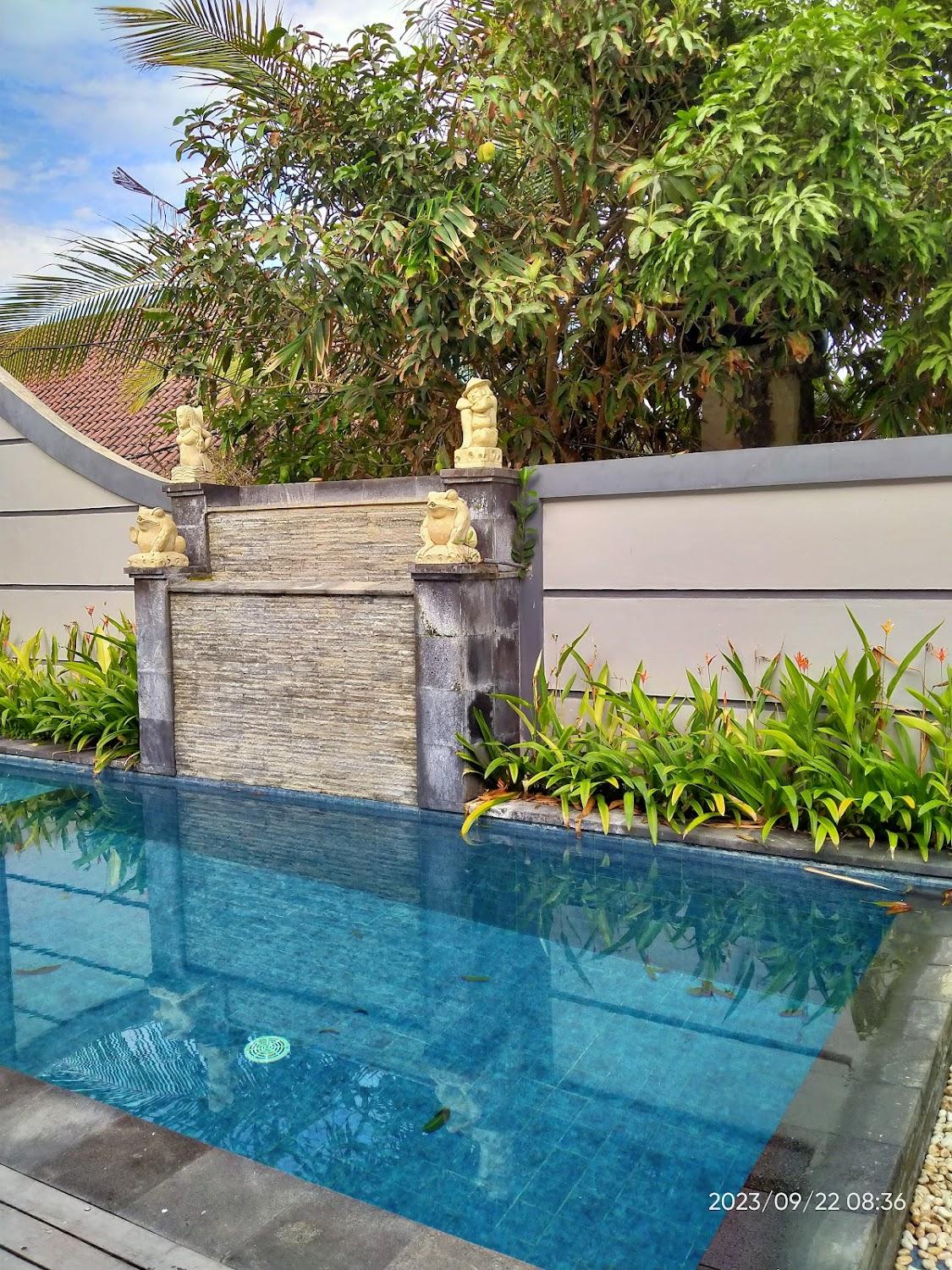 Cover Image for Bamboo Bungalow